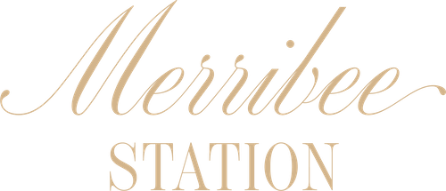 Merribee Station logo.